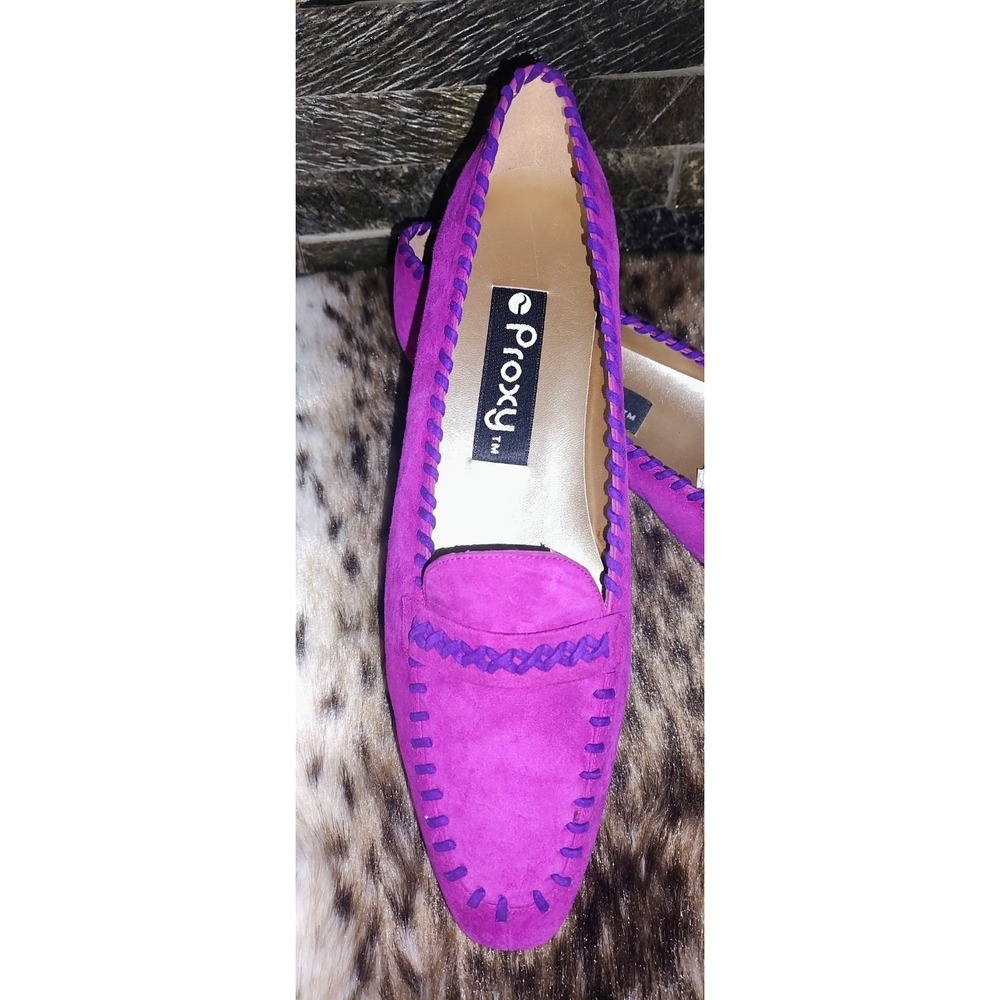 Proxy Fuchsia Suede Flat Shoes With Blue Stitching Size 9N NEW With Box - Picture 2 of 7